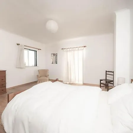 Casa de Férias Cozy Family With Private Pool Luz